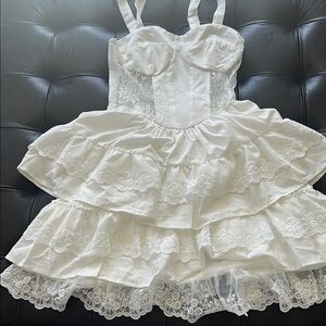 SHEIN White Lace Tiered Dress